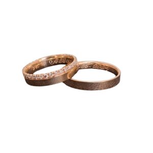 Aliança de ouro com brilhantes